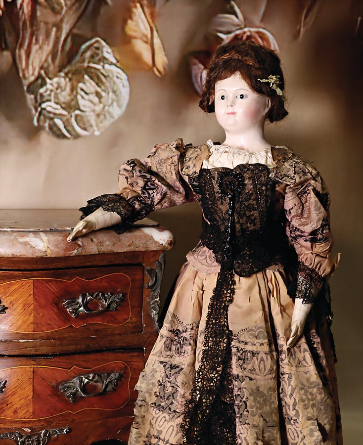 papier mâché shoulder headed doll, c. 1840, 46 cm, up-painted hairline with put on real (1 of 2)