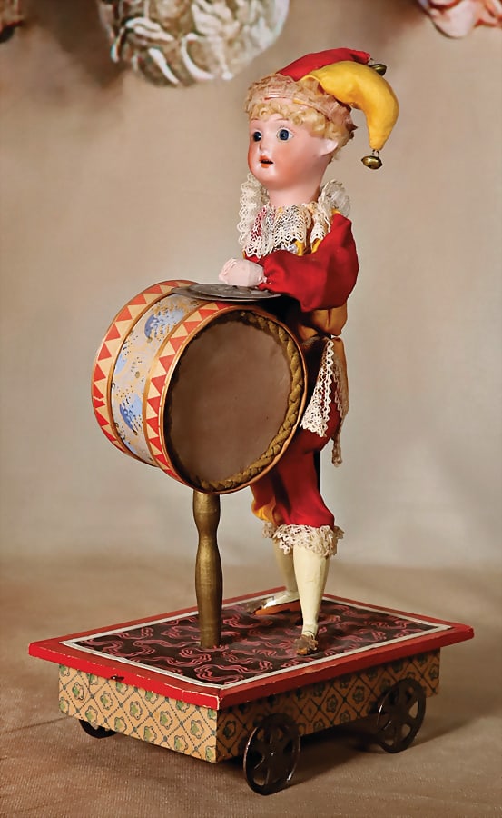 probably ZINNER pull game, clown with drum, 32 cm, 1 drumhead is torn   German Description  wohl (1 of 5)