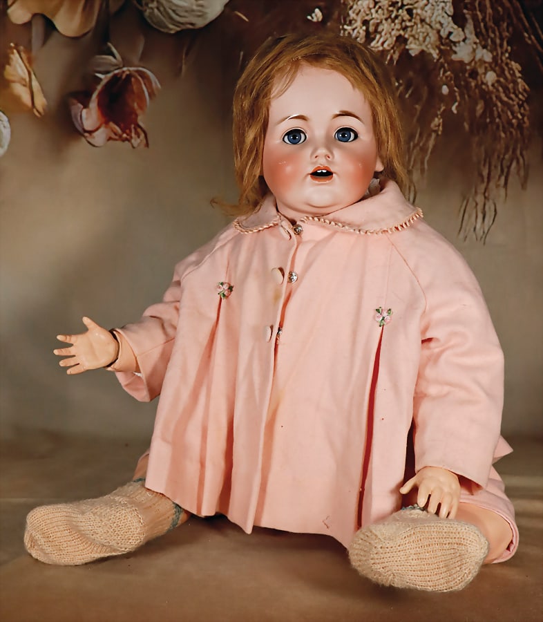 JDK KESTNER 257, bisque porcelain character baby, 80 cm, exceptional size, socket head, the blue: JDK KESTNER 257, bisque porcelain character baby, 80 cm, exceptional size, socket head, the blue sleepy eyes were afterwards inset, opened mouth, upper teeth, minimally color is wear down at the cheek
