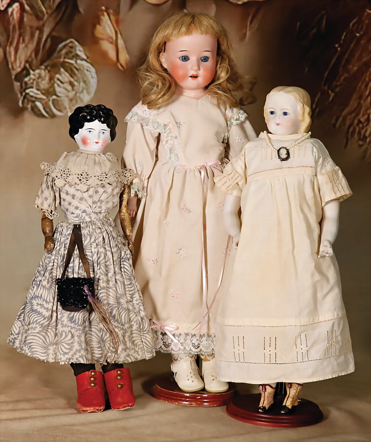 doll, 44 cm, restored at breast plate, shoulder headed doll, age?, 1 shoulder headed doll, (1 of 1)