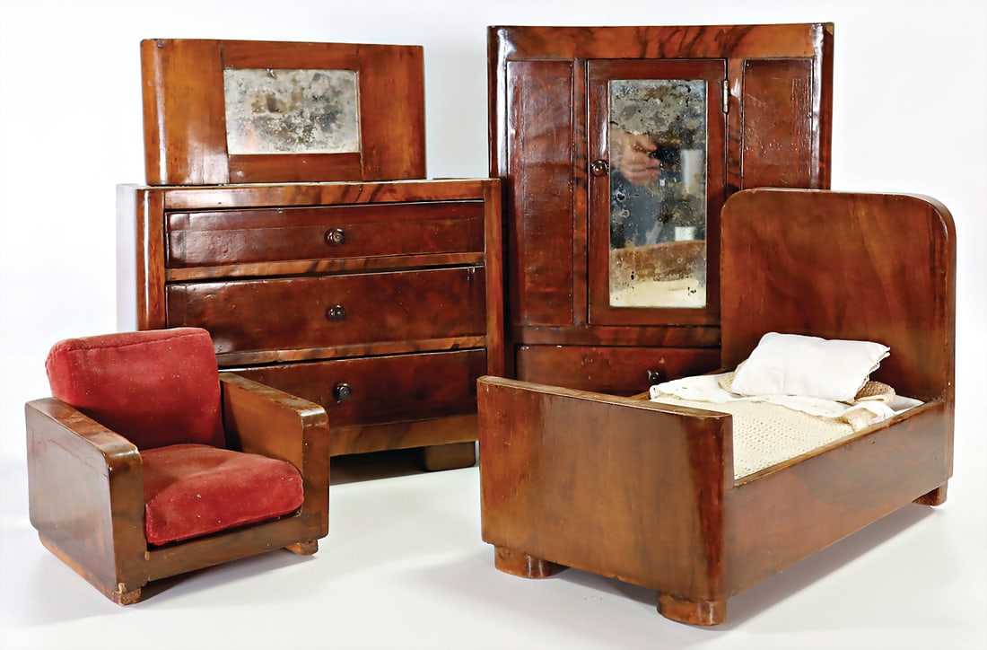 doll's bedroom, Art-Deco, bed, length: 31.5 cm, mirror bureau, height: 34 cm, bedroom wardrobe, 36 (1 of 1)