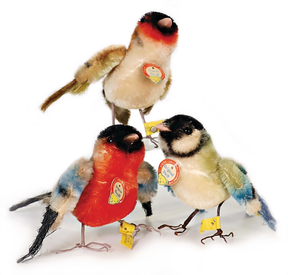 STEIFF 3 pieces, postwar era, birds with feet made of wire, different colouring, complete, No. (1 of 2)