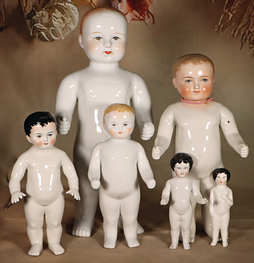 mixed lot with 6 pieces, Frozen Charly nudie, glazed porcelain in different sizes, 13-41 cm, blond: mixed lot with 6 pieces, Frozen Charly nudie, glazed porcelain in different sizes, 13-41 cm, blond and black modeled hair, mostly good condition German Description Konv. 6 Teile, Frozen Charly Nacktfr