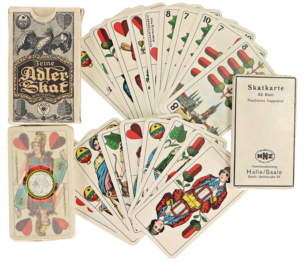VSS ALTENBURG skat card, Prussian double-headed pattern, 32 cards, around 1930, original packaging: VSS ALTENBURG skat card, Prussian double-headed pattern, 32 cards, around 1930, original packaging with revenue stamp, "Hallesche Adlerkarte", 32 cards, around 1940, unused, Prussian double-headed pat