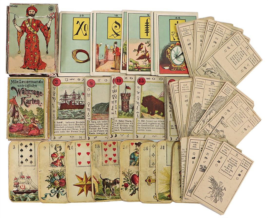 fortune-tellings cards, 4 pieces, 1 game isn't complete, 2 games in original box, 1 game, box, cover (1 of 1)
