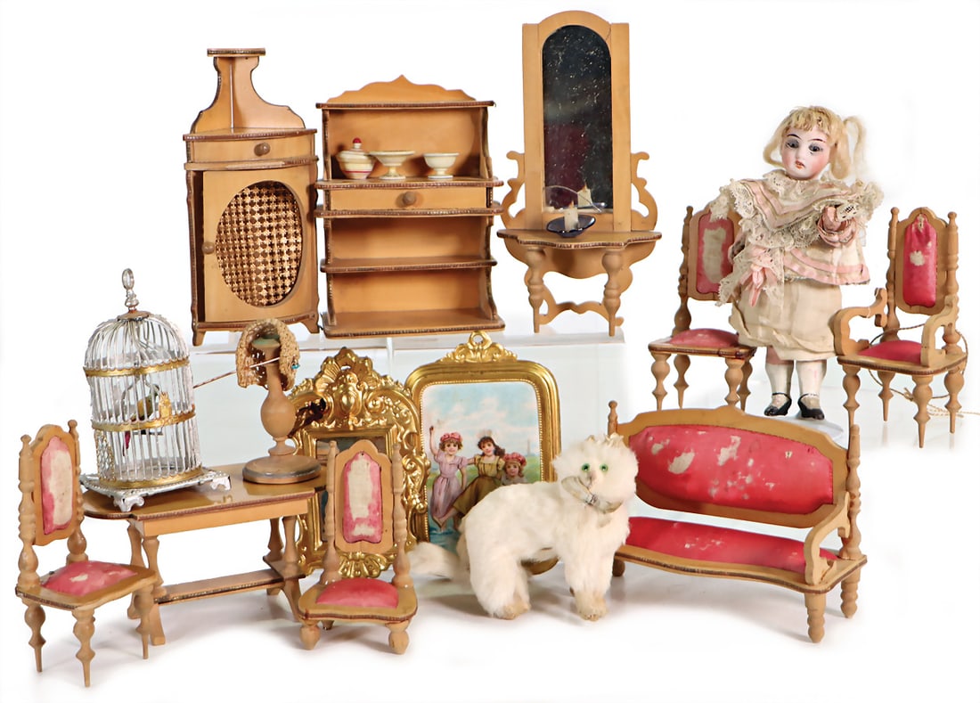 Dollhouse Furniture Program, Corner Cupboard Height 12.5 Cm, Small