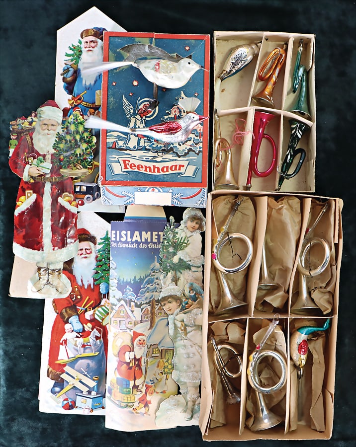 Christmas tree decoration, mixed lot of glass items, musical instruments, 1 trumpet broken, 2 birds (1 of 1)