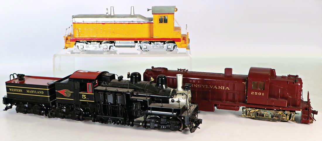 3 pieces, 1 shunting locomotive, handiwork model, track width 3 cm, function wasn't tested, (1 of 1)