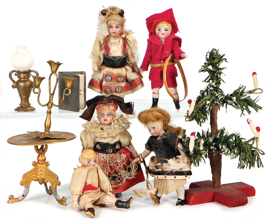 mixed lot of 5 pieces, dollhouse dolls, children, whole bisque, original clothes, 6 - 6.5 cm, 1 (1 of 1)