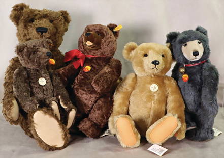 STEIFF mixed lot of replica bears, Teddy-Baby, gray, bare button with tag, Classic Bear, 1909,: STEIFF mixed lot of replica bears, Teddy-Baby, gray, bare button with tag, Classic Bear, 1909, complete, 50 cm, STEIFF Classic Bear, with button and tag, without flag, 70 cm, dark brown, Classic