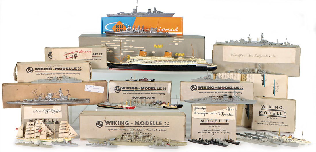 WIKING lead ships, vehicles, Viking ship, cruiser, passenger steamer Bremen (22,5cm), mostly good
