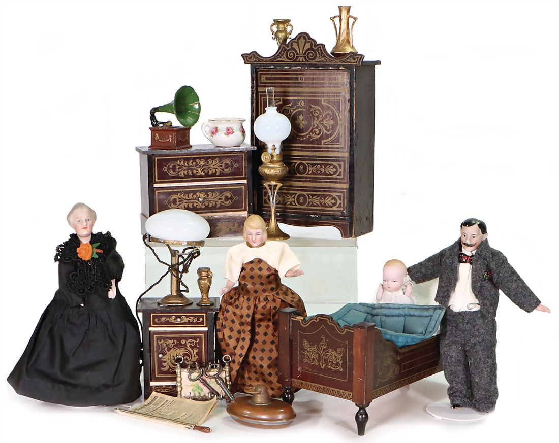 doll?s house decoration parts, furniture, bedroom, cupboard, with Boulle ornaments h: 16 cm, chest (1 of 1)