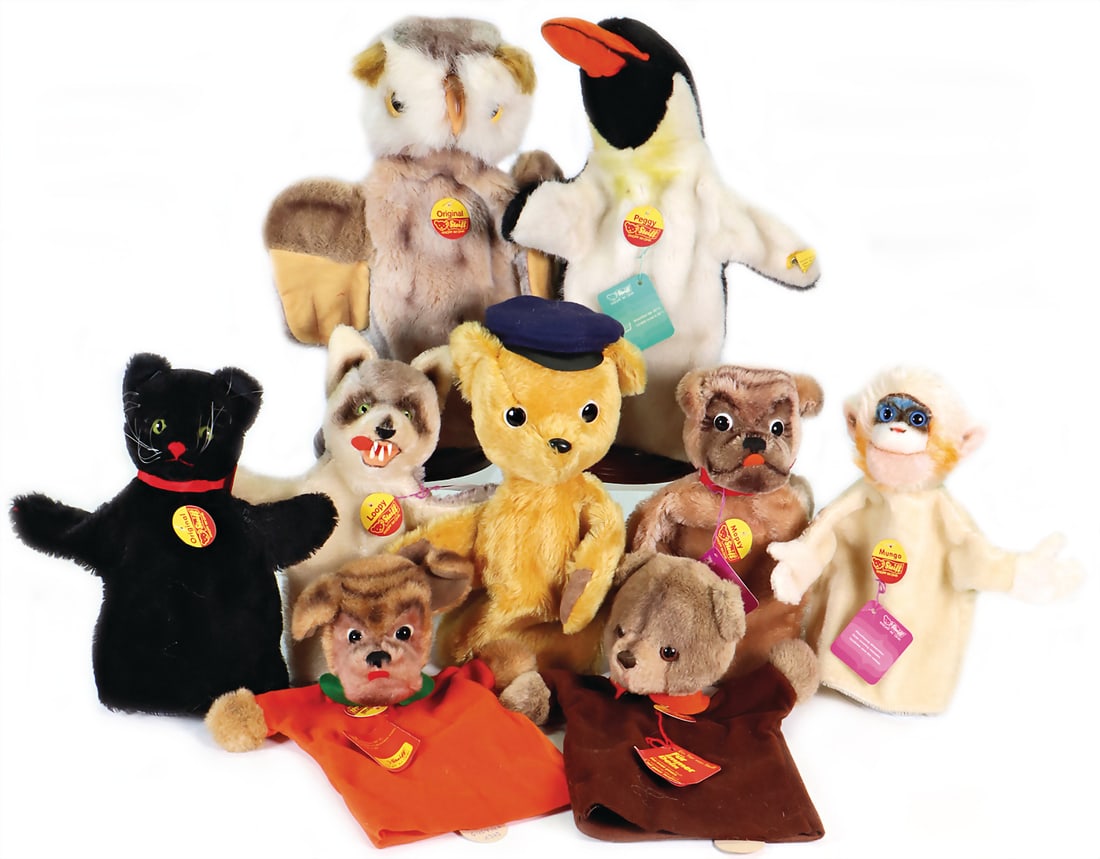 STEIFF Conv. post-war, hand-held dolls, deer-bear, Mopsy with sign, item no. 6620/ 17, archive: STEIFF Conv. post-war, hand-held dolls, deer-bear, Mopsy with sign, item no. 6620/ 17, archive trailer 1972, Loopy, item no. 6860/ 17, with sign, archive trailer 1977, Mungo, item no. 6520/18, archive