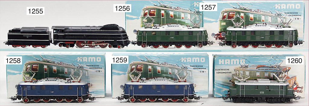 MÄRKLIN H0, Hamo 3023, E18, Guss, blau, 1965, unbespiel: MÄRKLIN H0, Hamo 3023, E18, Guss, blau, 1965, unbespielt, Orig.-Kart., mit Anleitung MÄRKLIN, H0, Hamo 3023, E18, casting, blue, 1965, without damage, original box, with guidance