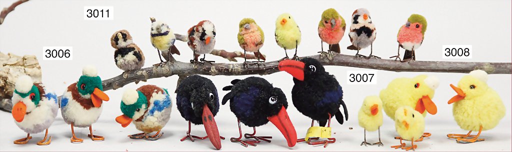 STEIFF, mixed lot of wool miniatures, 8 sparrows, Nomot: STEIFF, mixed lot of wool miniatures, 8 sparrows, Nomotta-wool, felt beak and felt tail, different paints, metal legs, one tail is missing, 3 cm, good condition, a nice mixed lot German Description ST