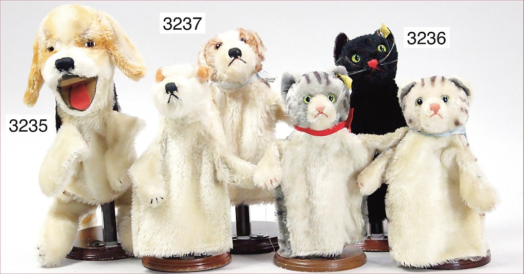 STEIFF, rare hand puppet, dog, good condition, without : STEIFF, rare hand puppet, dog, good condition, without button and chest label German Description STEIFF seltene Handspielpuppe, Hund, guter Zust., ohne Knopf und Schild
