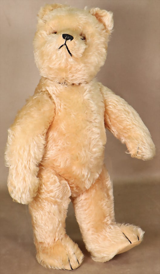 SCHUCO Tricky, Yes/No bear, 42 cm, soft stuffed, mohair and felt in very good condition.   German (1 of 2)