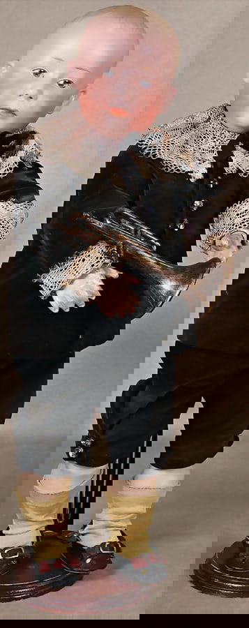 porcelain character boy, 42 cm, crank head, intaglio eyes, closed mouth, acc. to 7 Germany, toddler