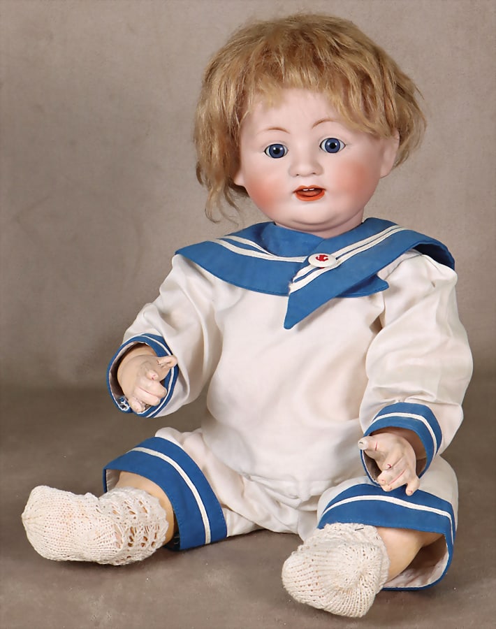 FRANZ SCHMIDT & CO. porcelain character baby, acc. 1272/40 deposited, 40 cm, crank head, blue: FRANZ SCHMIDT & CO. porcelain character baby, acc. 1272/40 deposited, 40 cm, crank head, blue sleeping eyes, off. mouth, teeth on top, pierced nostrils nostrils, sitting baby body, wig newer German De