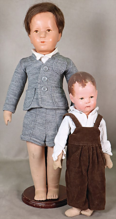 KÄTHE KRUSE 2 pieces, boy, 36 cm, fabric head, clearly visible seam at the back of the head,: KÄTHE KRUSE 2 pieces, boy, 36 cm, fabric head, clearly visible seam at the back of the head, narrow hips, body used, hands and feet are worn, face and hair are colourwise retouched, Friedebald, f