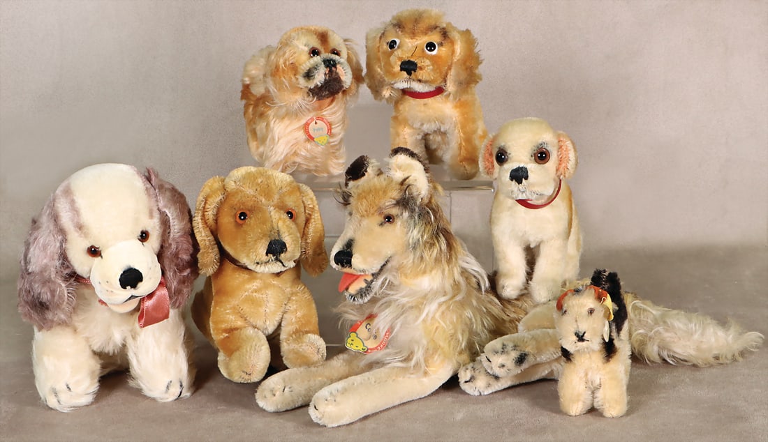 STEIFF post-war, 8 pieces, dogs, Collie, 15 cm, with sign, Peky, complete, flag somewhat worn, Revue (1 of 1)