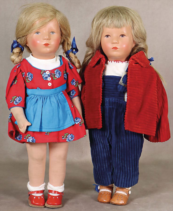 KÄTHE KRUSE 2 pieces, post-war, plastic head, 36 cm, girl, good condition German Description: KÄTHE KRUSE 2 pieces, post-war, plastic head, 36 cm, girl, good condition German Description KÄTHE KRUSE 2 Teile, Nachkrieg, Kunststoffkopf, 36 cm, Mädchen, guter Zust.