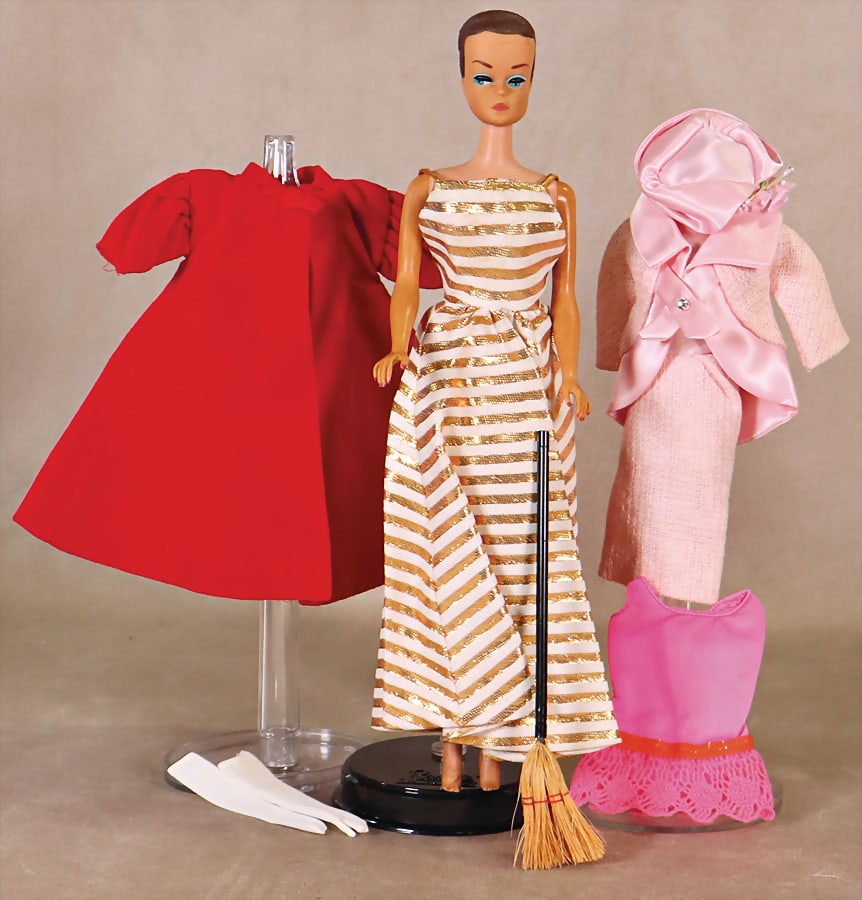 MATTEL Barbie, Fashion Queen, with outfit, some individual items German Description MATTEL: MATTEL Barbie, Fashion Queen, with outfit, some individual items German Description MATTEL Barbie, Fashion Queen, mit Outfit, einige Einzelteile