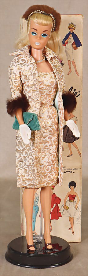 MATTEL Barbie, ponytail, good condition, with outfit, in original box, cardboard box, worn   German (1 of 1)