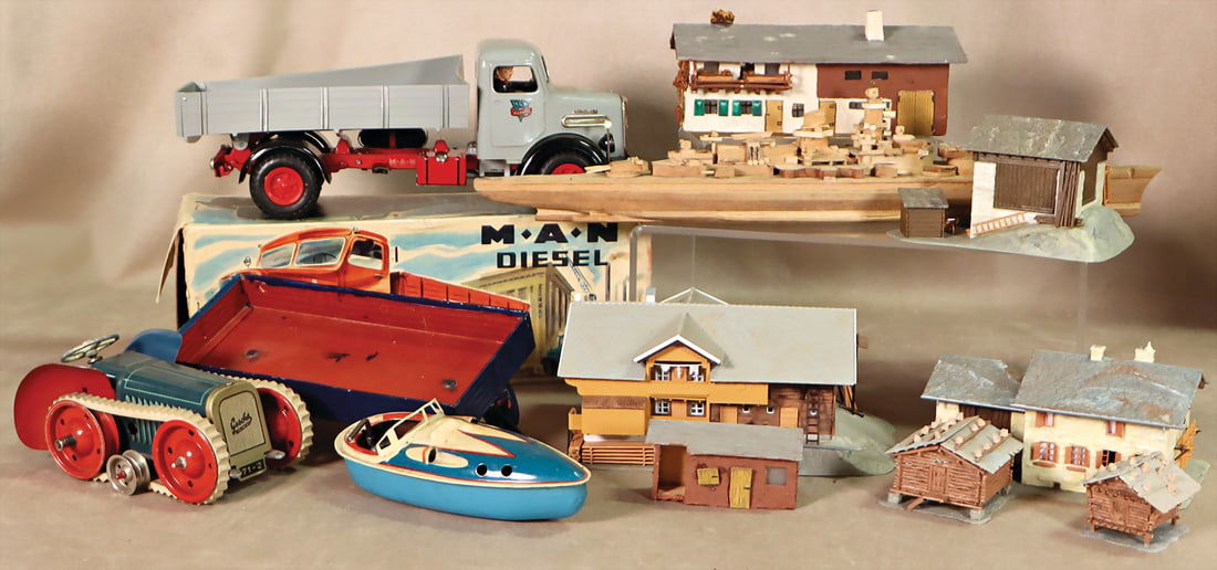 Accessories, N-gauge, including houses and alpine pasture, 1 wooden ship, level crossing, mostly as (1 of 1)