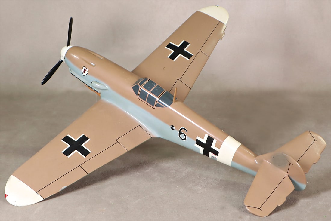 propeller airplane, World War 2, litho, a little bit retouched in some places, please inspect, (1 of 1)