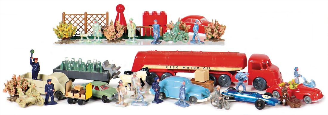 WIKING mixed lot, convertible red, without base plate, axles crushed from the outside, good (1 of 1)