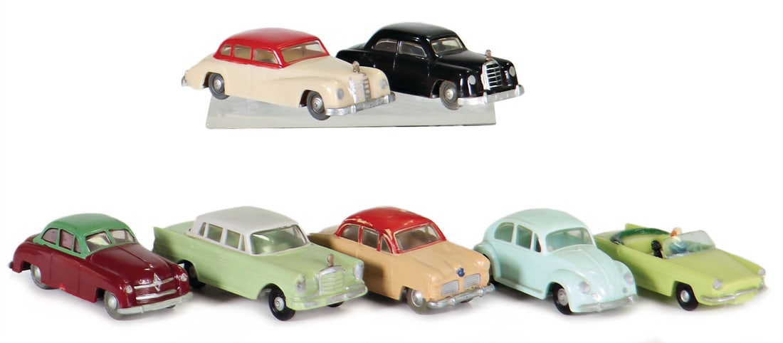 SIKU Konv, plastic, 7 parts passenger car, Ford M-12, VW Beetle, Borgwart 1800, Renault Floride, (1 of 1)