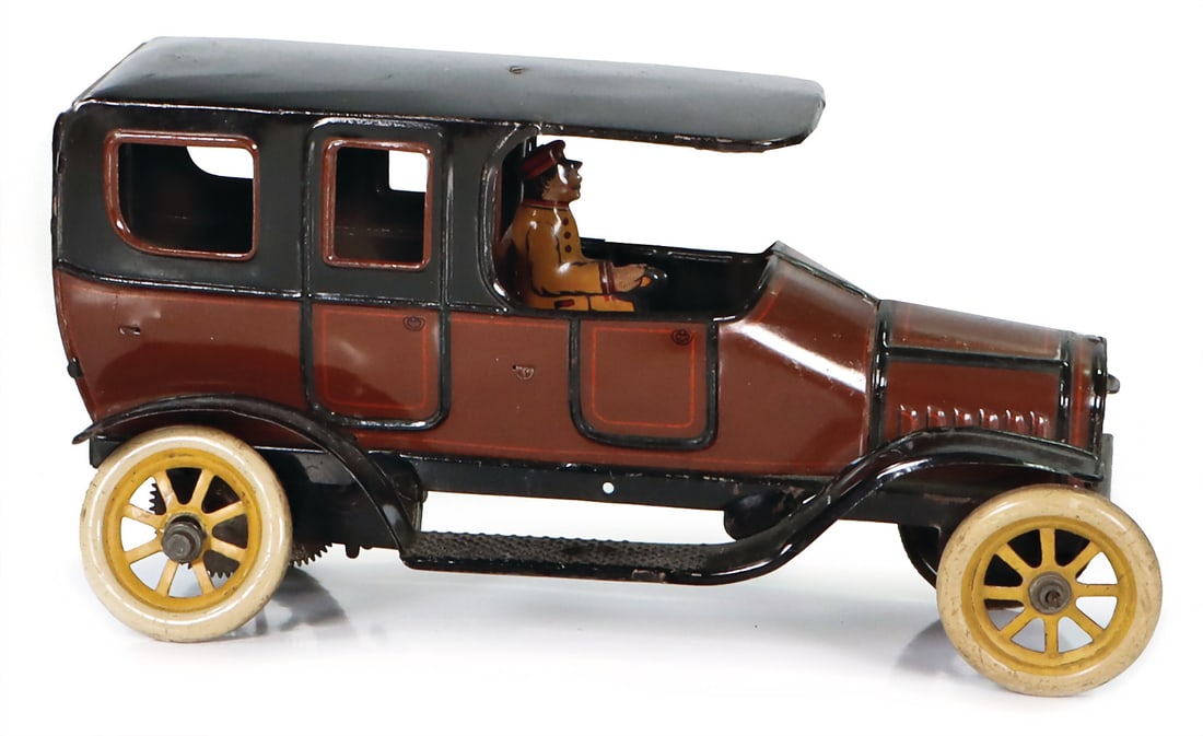 Landaulet, automobile, tin, lithographed, clock mechanism intact, one wheel loose on axle, l: 20 cm, (1 of 2)