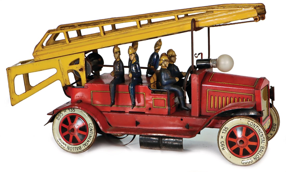 DISTLER fire department, turntable ladder, tin, pre-war era, lithographed, 29 cm, 6-man crew, (1 of 3)