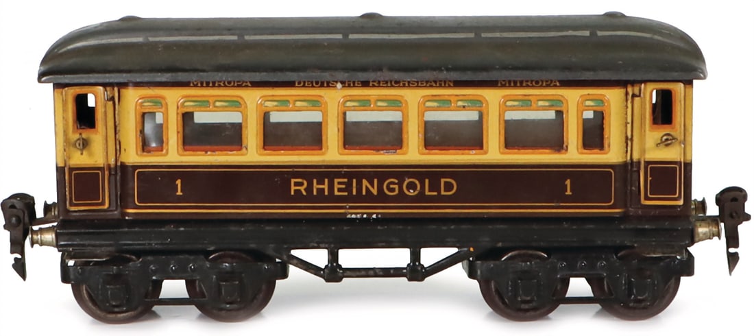 MÄRKLIN track 0, 4-axled passenger coach, Rheingold, 1st class, 21.5 cm, used, good German (1 of 1)