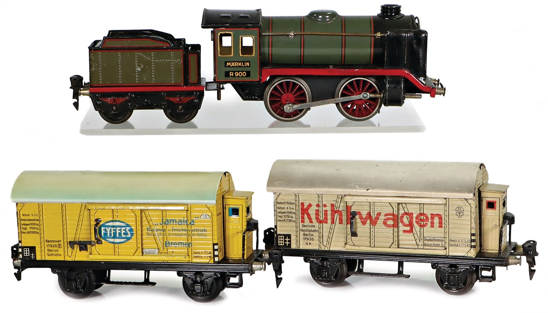 MÄRKLIN track 0, R900, tow-tender-locomotive, B, green/black, with red ornamental lines, (1 of 1)