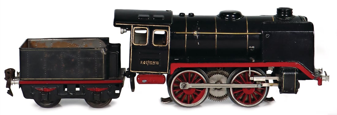 MÄRKLIN 0-gauge, 20 V, locomotive with tender, partially repainted, function not tested, (1 of 2)