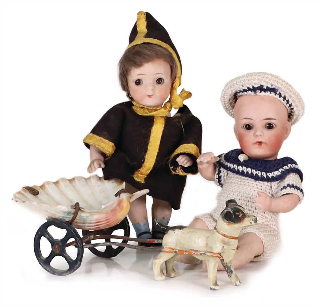 Googly, all-porcelain, 11 cm, crank head, brown sleeping eyes looking to the side, eye mechanism (1 of 1)