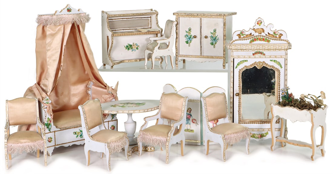 Doll's house furniture program, France, for a manorial parlor or doll's house, overbuilt sofa, h: (1 of 1)