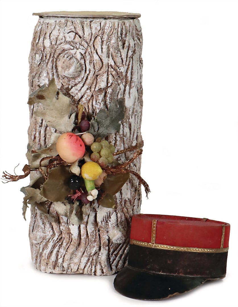 2 pieces, candy container, tree trunk, with decoration, 19.5 cm, hat, D: 7.5 cm German Description (1 of 1)