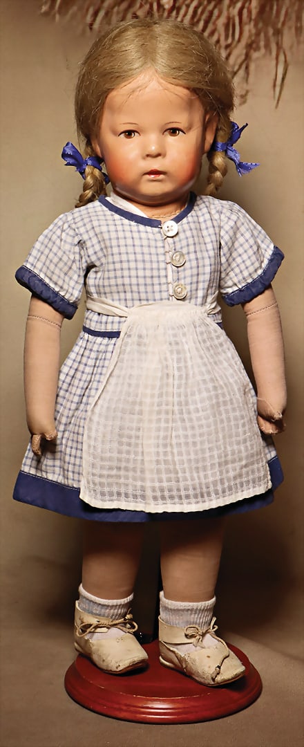 KÄTHE KRUSE late doll no. I H, with fabric head, 3 clearly visible seams at the back of the (1 of 5)