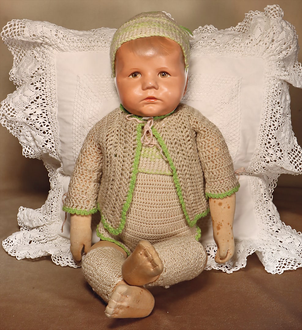 KÄTHE KRUSE Du Mein, magnesite head with light brown painted hair, brown painted eyes with (1 of 5)