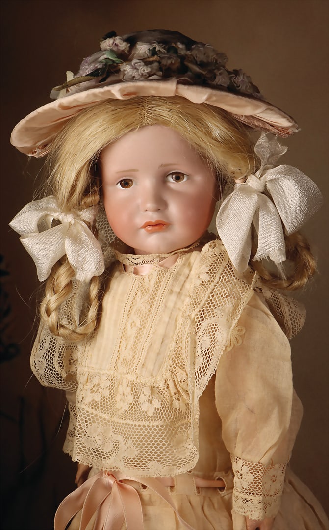KÄMMER & REINHARDT "Gretchen", size 39, Germany, c. 1910, finely modeled bisque porcelain head, (1 of 7)
