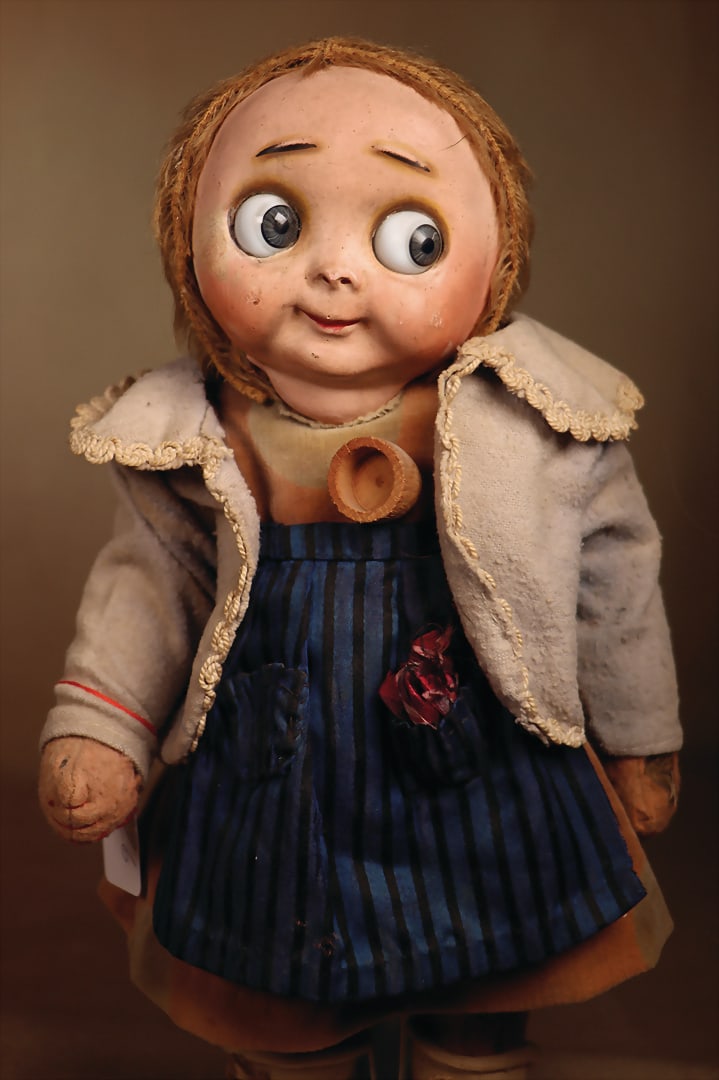 Googly, 30 cm, papier mâché mask head, big sideways glancing, fix inset glass eyes, slit (1 of 1)