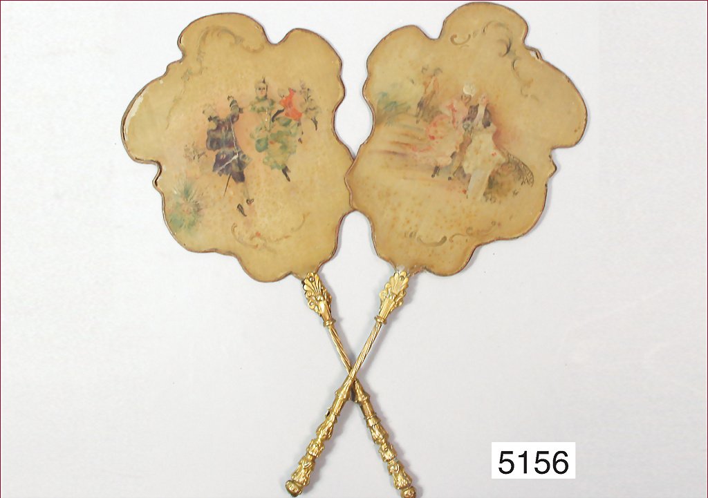 2 early manorial fan, unusual form, stuck with tissue: 2 early manorial fan, unusual form, stuck with tissue paper, filigree handpainted, wonderful holder made of gilded sheet brass, 47 cm tall, edges with minimally worn places, otherwise nice original co