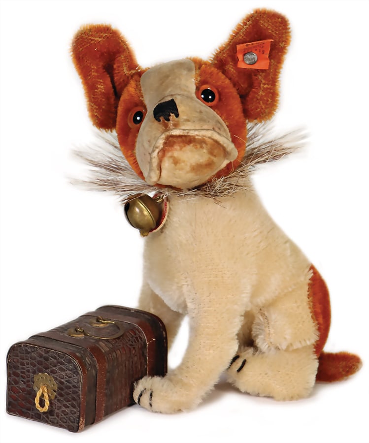 STEIFF sitting bully, produced 1927-1931, with button, printed letters & red flag, No. 3314, chest (1 of 5)