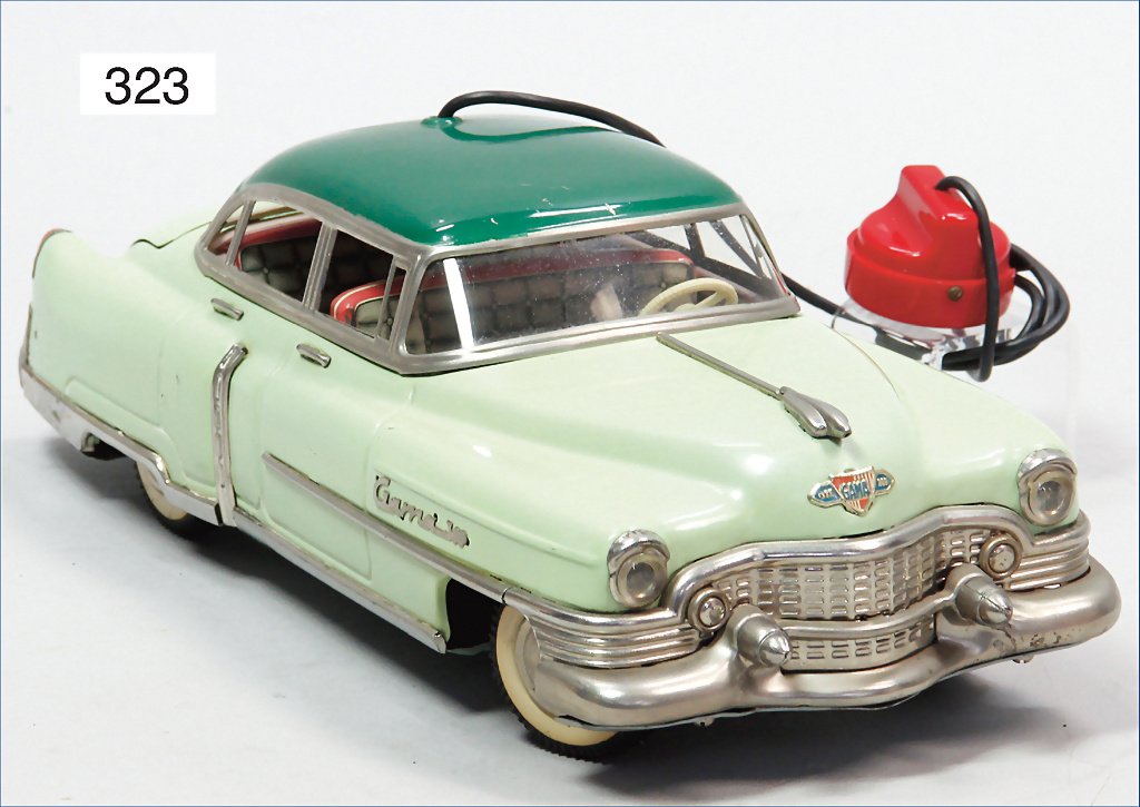 GAMA, Cadillac, battery-operated, 30.5 cm, technical: GAMA, Cadillac, battery-operated, 30.5 cm, technical not checked, used, good condition German Description GAMA Cadillac, Batterieantrieb, 30,5 cm, techn. nicht geprüft, bespielt, guter Zust.