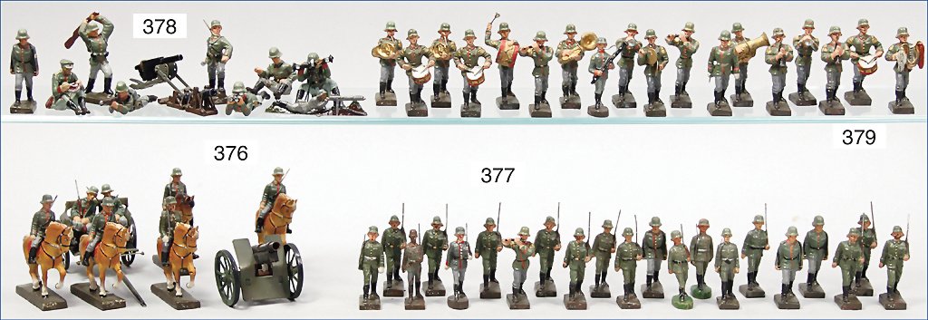 LINEOL, mass, Second World War, 6.5 cm, 5 riders, 1: LINEOL, mass, Second World War, 6.5 cm, 5 riders, 1 carriage, 1 cannon, condition 2, clasp at the cannon is faulty German Description LINEOL Masse, 2. Weltkrieg, 6,5 cm, 5 Reiter, 1 Wagen, 1 Kanone, Z