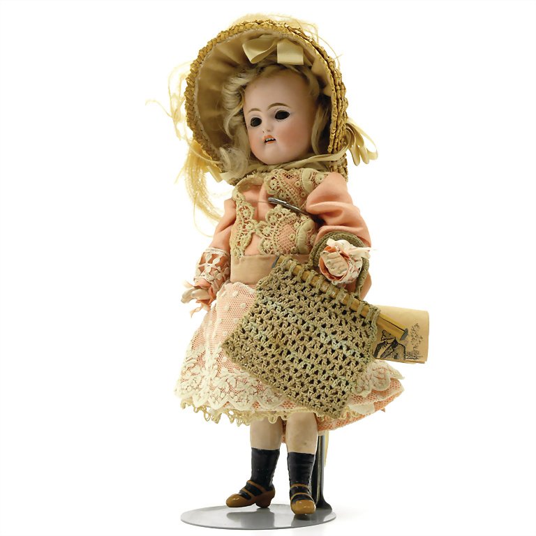 Kämmer & Reinhardt, doll, neck mark "192", among them: Kämmer & Reinhardt, doll, neck mark "192", among them "5/0", Germany, Waltershausen (Thuringia), 1900 - 1910, size: 230 mm, biscuit porcelain (socket head), mass (jointed body), very good general con