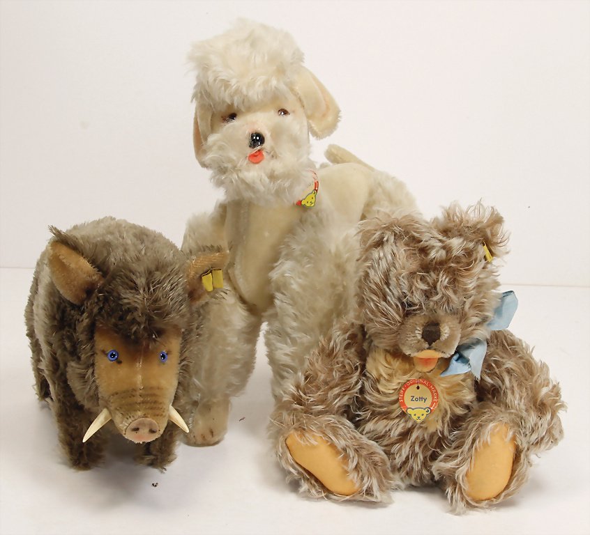 STEIFF Konv. 3 Teile, jeweils mit Knopf, Schild u.: STEIFF Konv. 3 Teile, jeweils mit Knopf, Schild u. Fahne, Snobby, Zotty, 1 Steiff Wildschwein, alles bespielt